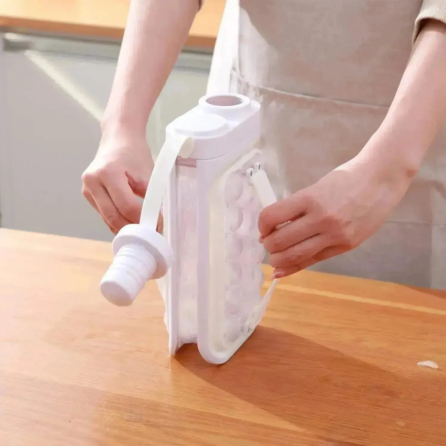2-in-1 Portable Quick Release Ice Ball Cold Kettle Summer Kitchen Gadgets