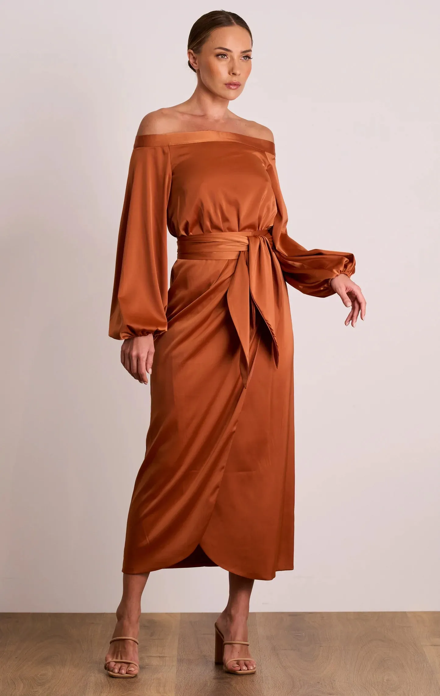 Dreamland Sleeve Midi