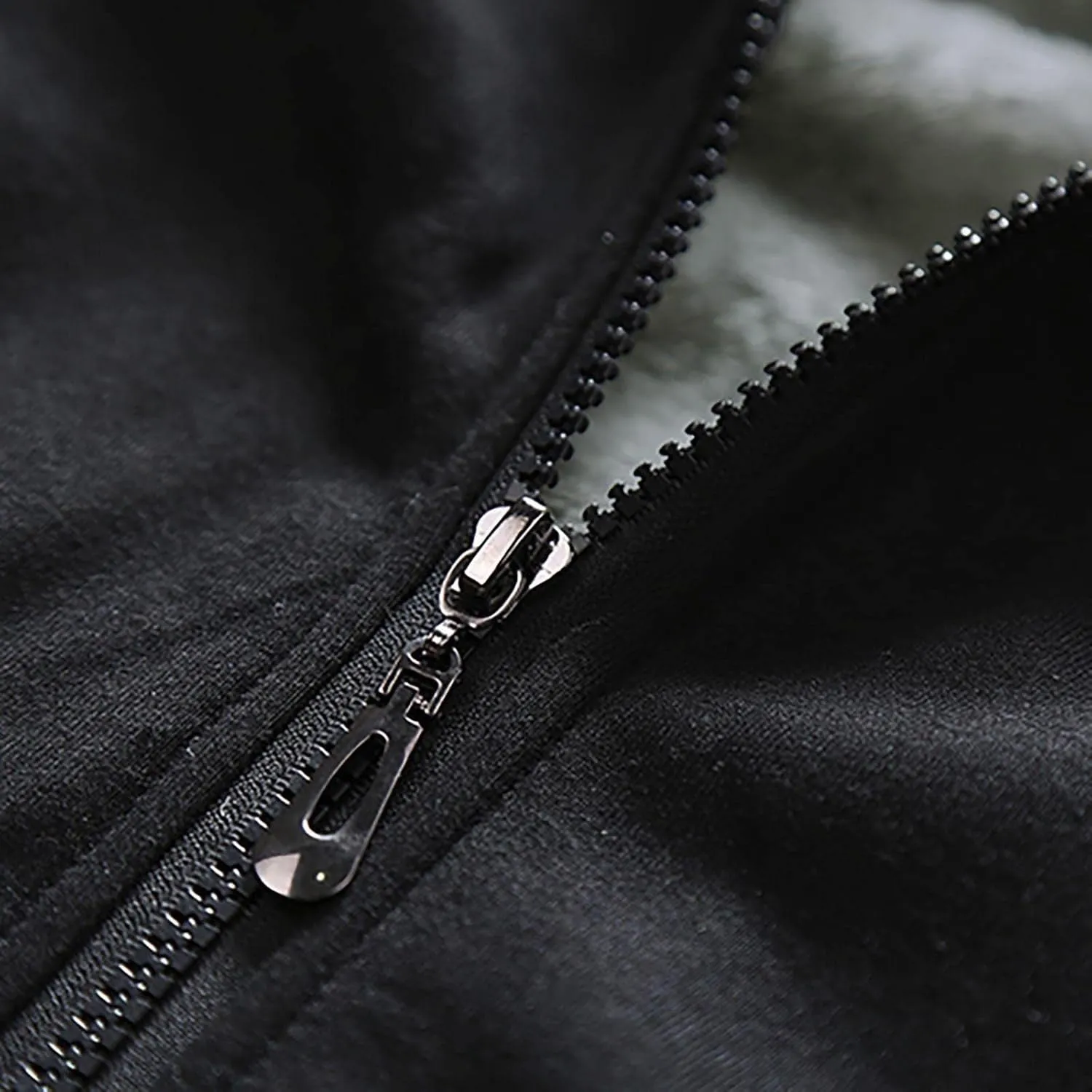 DuDubaby Mens Hoodies Pullover Autumn and Winter Color Loose Casual Plush Jacket Plain Hoodies for Men Trendy Clothes