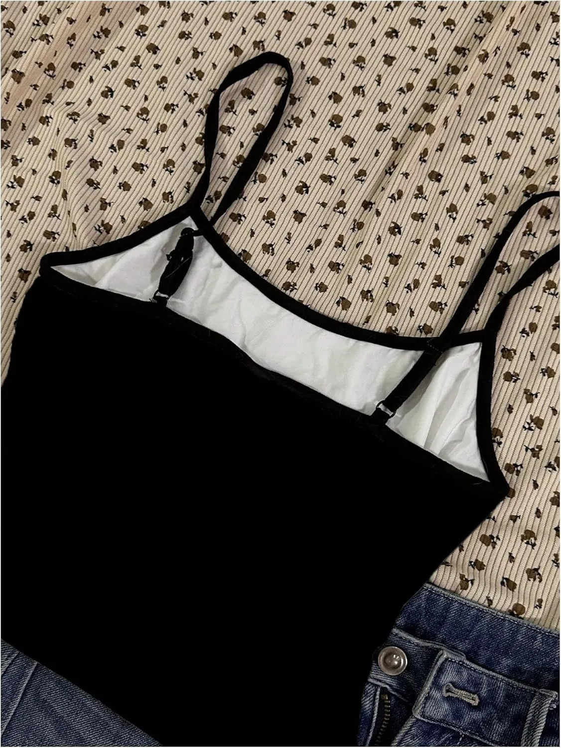 GORGLITTER Women's Backless Low Cut Gothic Crop Cami Top Vintage Graphic Sleeveless Slim Fit Camisole Y2k Streetwear