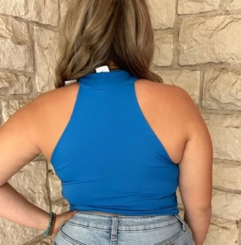 Scala Seamless Ribbed Sleeveless Turtleneck With Built In Bra In Azul Pavao