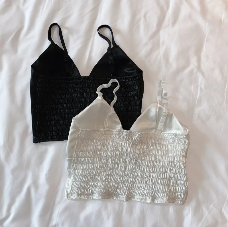 Silk Cami Tank Tops Women&#39;S Camisole Spaghetti Strap Women V Neck White Black Sleeveless Streetwear High Street With Chest Pad