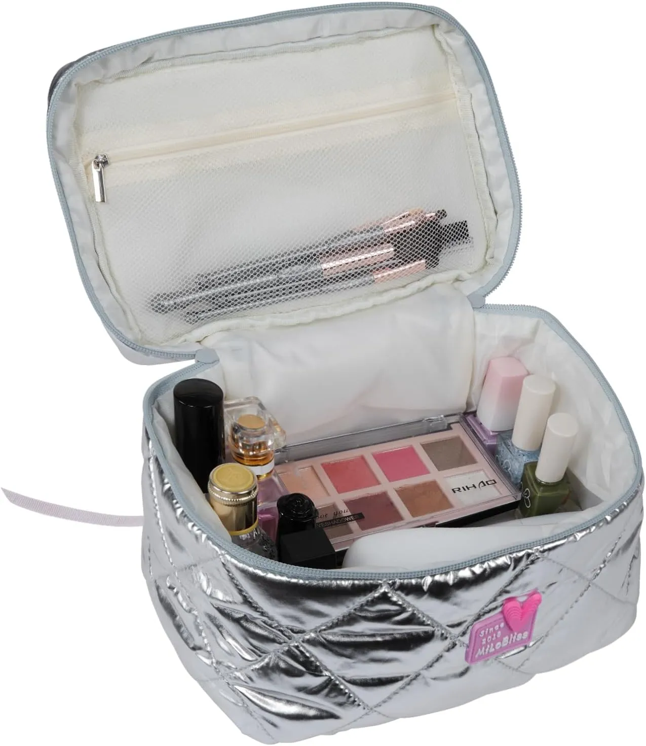 Women Trendy Large Square Quilted Puffy Makeup Bag, Aesthetic Checkered Travel Cosmetic Bag Skincare Beauty Toiletry Bag for Teen Girls (Silver)