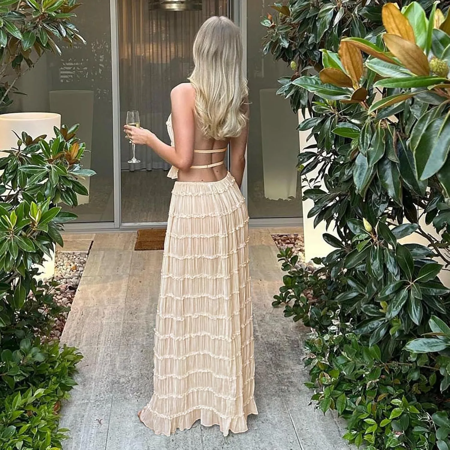 Women Y2k 2 Piece Outfits Lace Tie Up Halter Neck Cami Tops Pleated Maxi Flowy Skirt Summer Beach Vacation Set