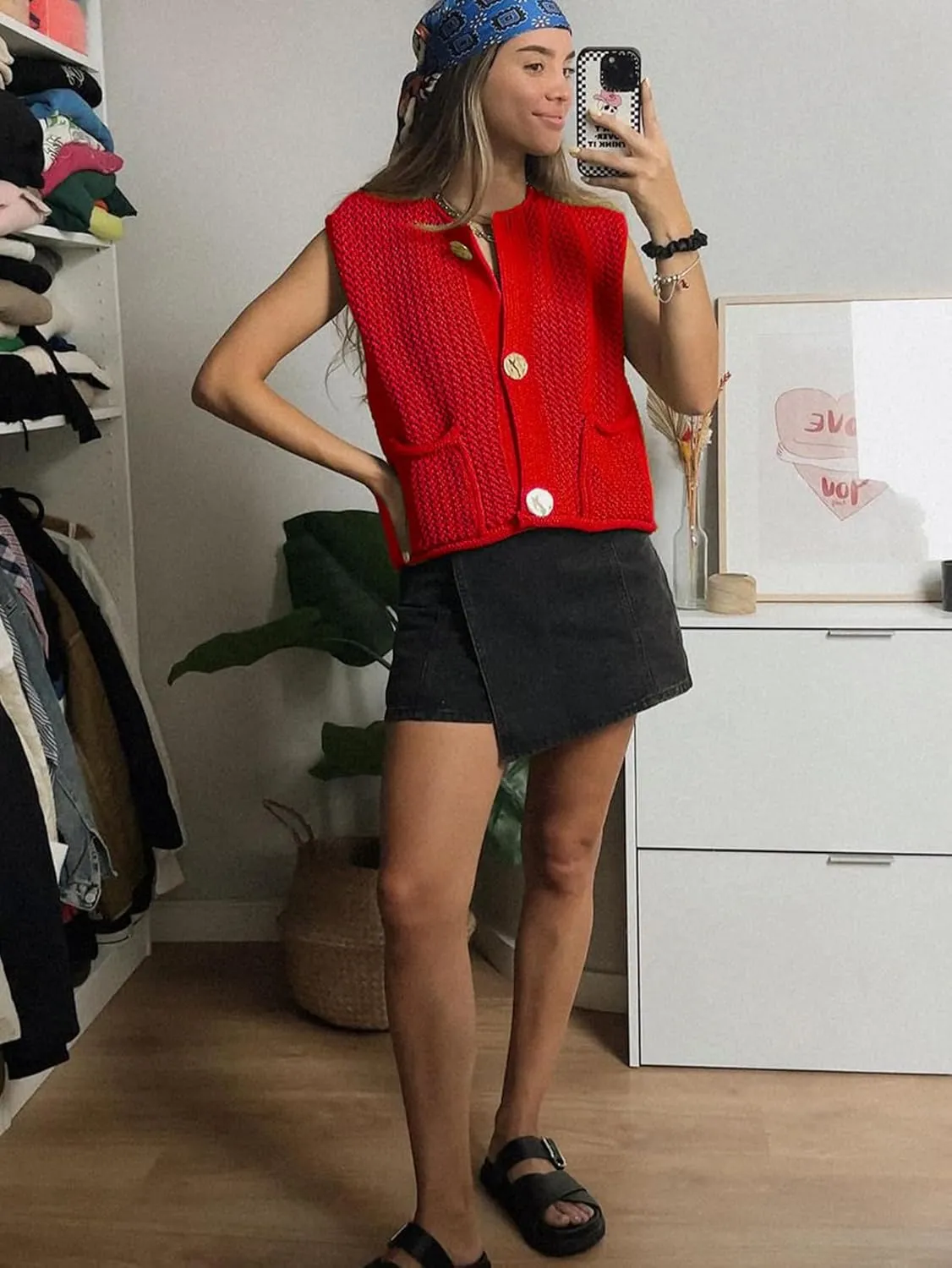 YKR Womens Chunky Knit Sweater Vest Sleeveless Button Down Cropped Cardigan Casual Knitted Crochet Vest with Pockets